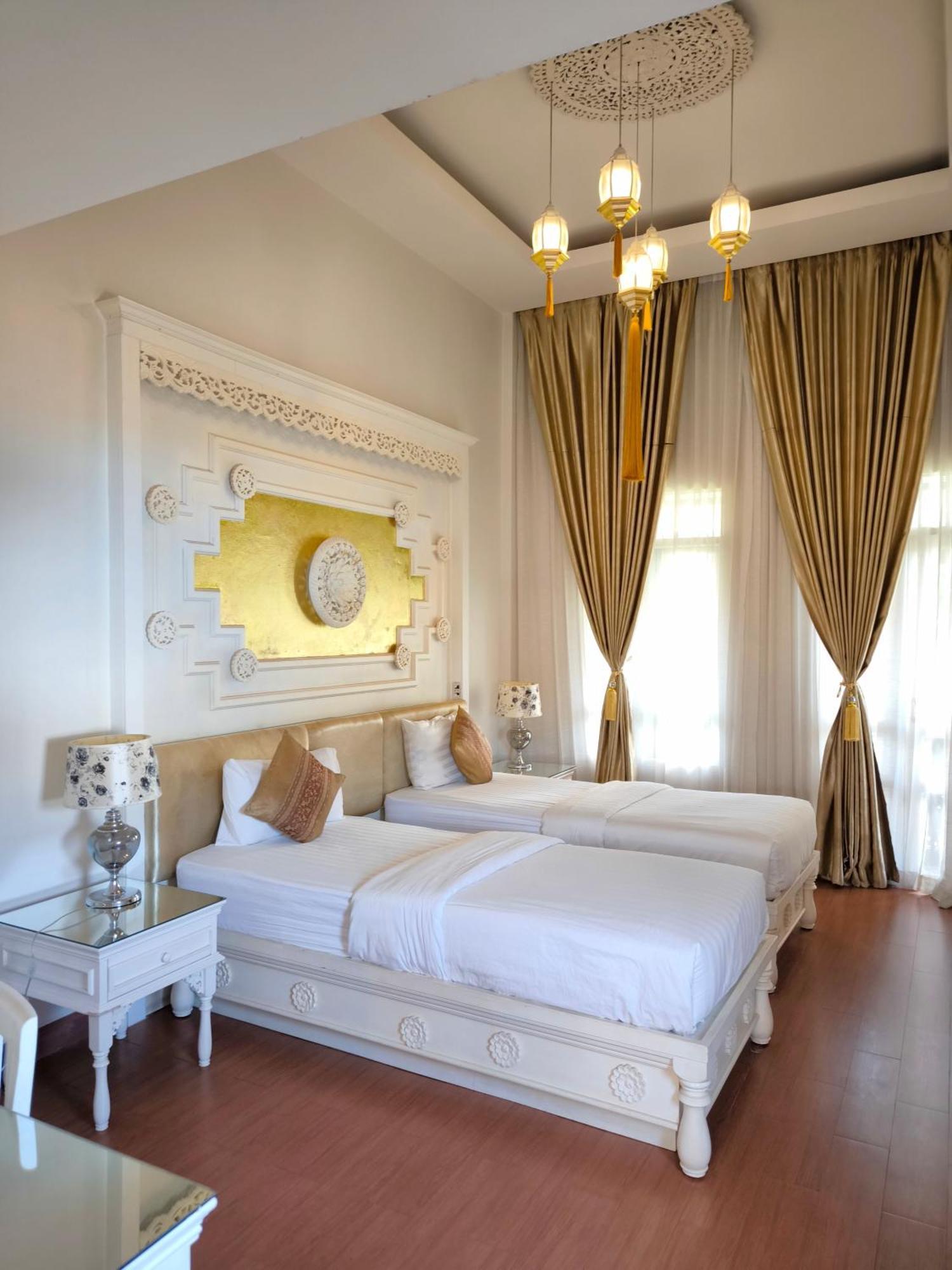 Отель Ratchiangsaen Flora House Чиангмай Экстерьер фото