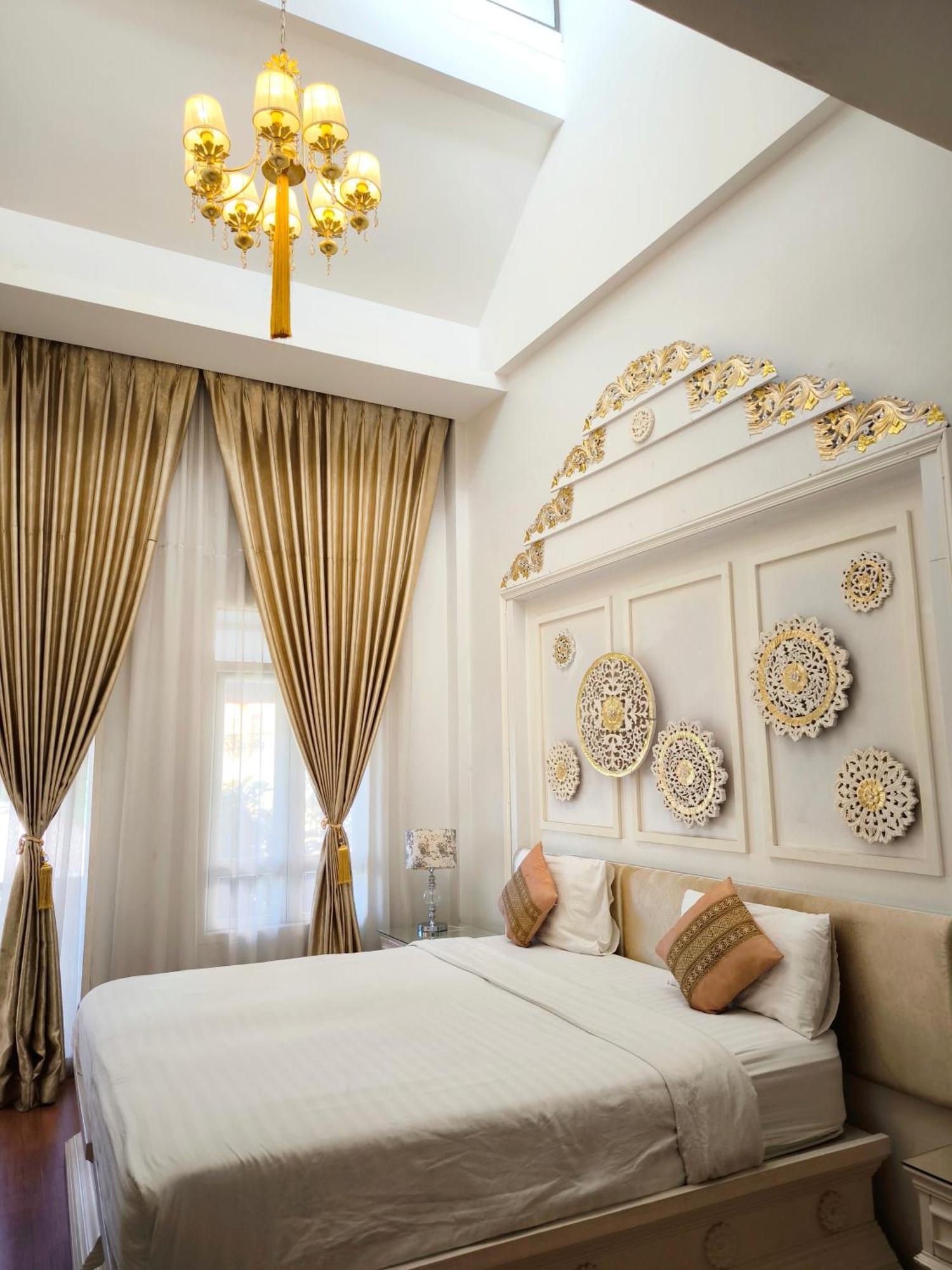 Отель Ratchiangsaen Flora House Чиангмай Экстерьер фото