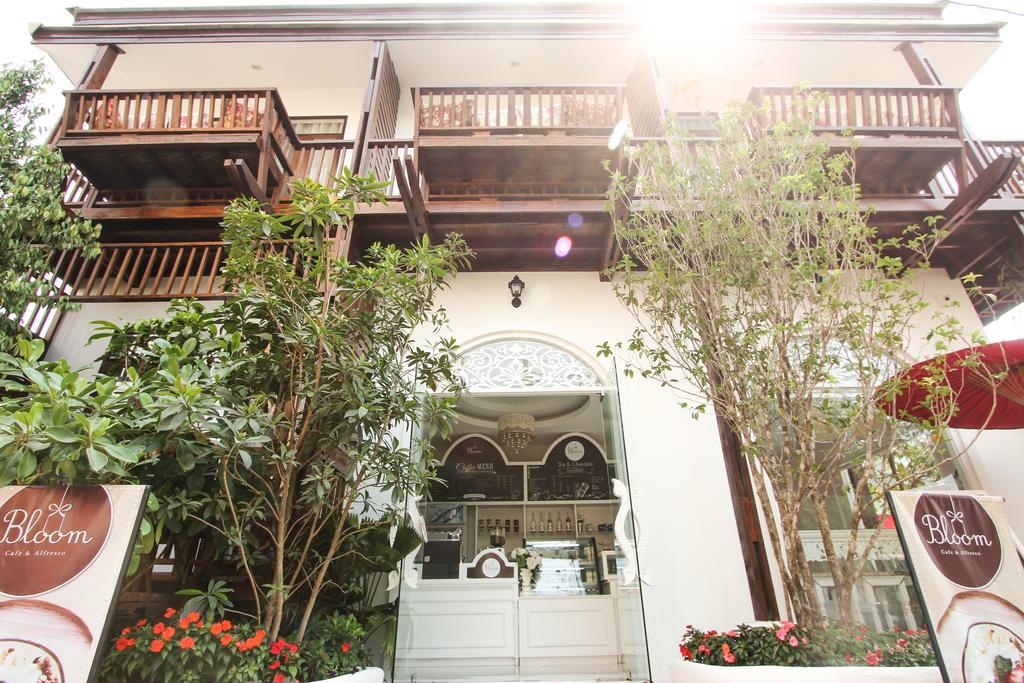 Отель Ratchiangsaen Flora House Чиангмай Экстерьер фото